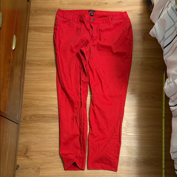 Ashley Stewart Bold Red Chinos - Picture 1 of 4